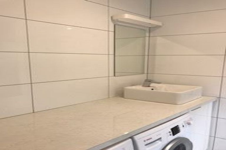 Photo of property in 25a Euston Road, Wilton, Wellington, 6012