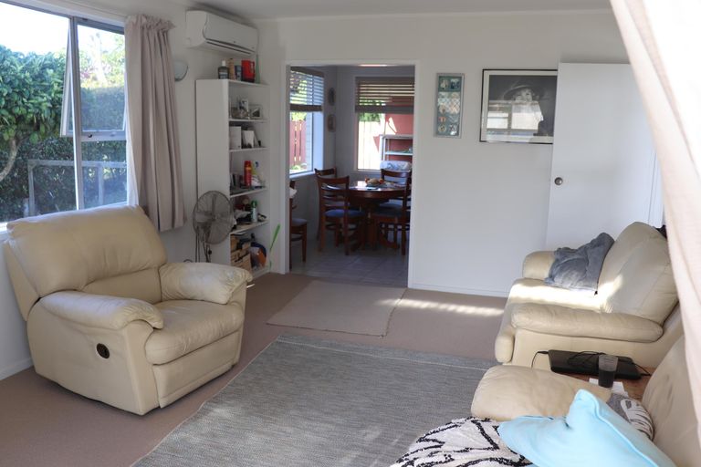 Photo of property in 3/91 Great South Road, Manurewa, Auckland, 2102