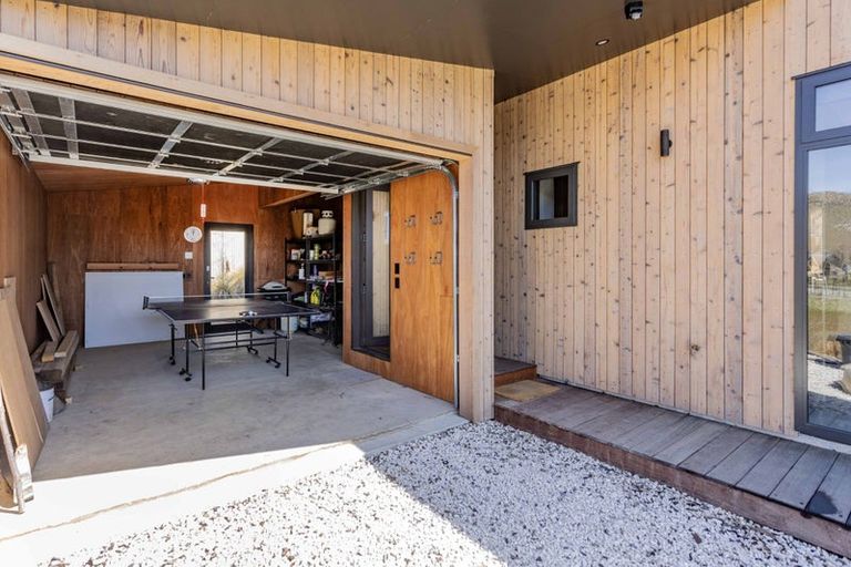 Photo of property in 34a Luge Loop, Castle Hill, 7580