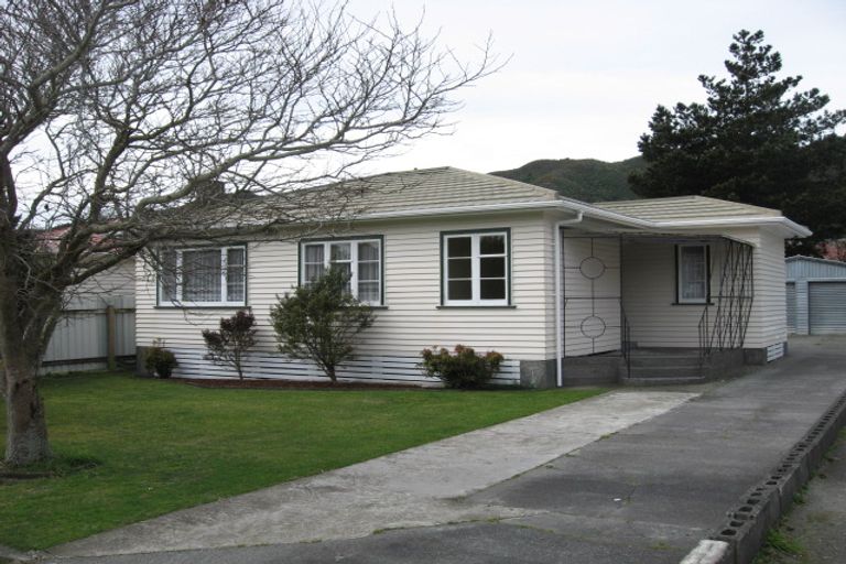 Photo of property in 50 Frederick Street, Wainuiomata, Lower Hutt, 5014
