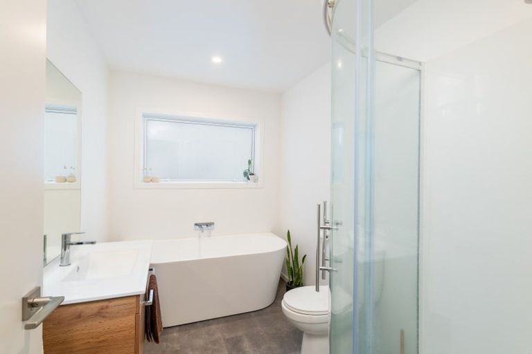 Photo of property in 929a High Street, Avalon, Lower Hutt, 5011