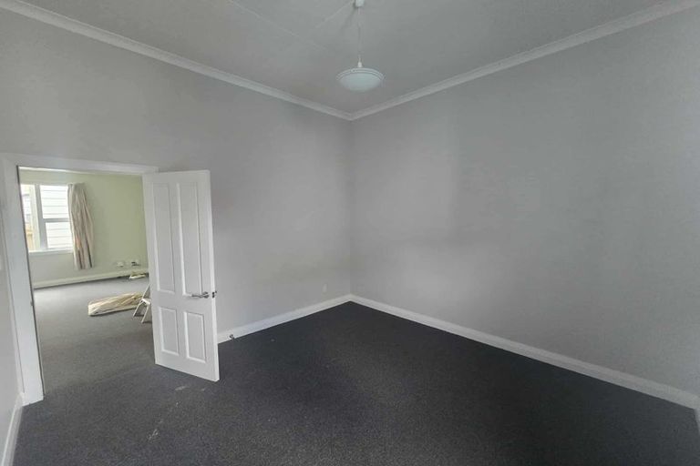 Photo of property in 28 Donald Mclean Street, Newtown, Wellington, 6021