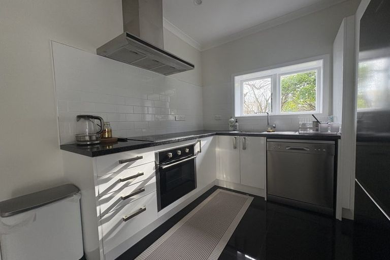 Photo of property in 78 Bell Road, Waiwhetu, Lower Hutt, 5010