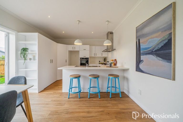 Photo of property in 9 Bell Road, Waiwhetu, Lower Hutt, 5010