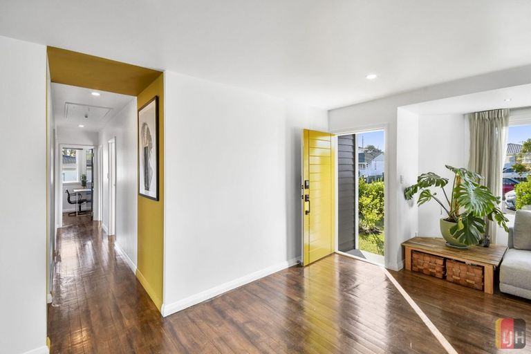 Photo of property in 26 Halberg Street, Papakura, 2110