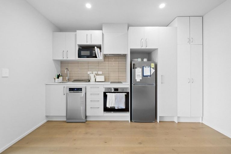 Photo of property in 402/18u Mountain Ash Drive, Frankton, Queenstown, 9300