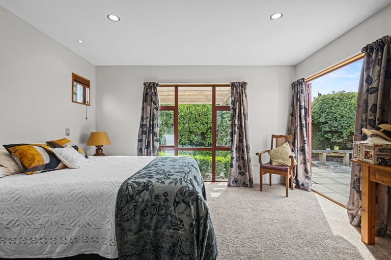 Photo of property in 11 Cordyline Place, Waimairi Beach, Christchurch, 8083