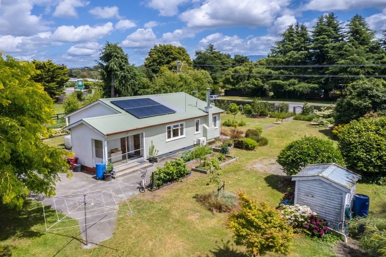 Photo of property in 2430 State Highway 2, Greytown, 5794
