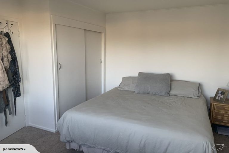 Photo of property in 50a Megan Avenue, Pakuranga Heights, Auckland, 2010