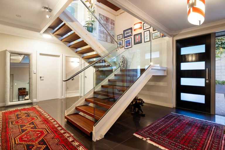 Photo of property in 5 Lake Domain Drive, Frankton, Hamilton, 3204