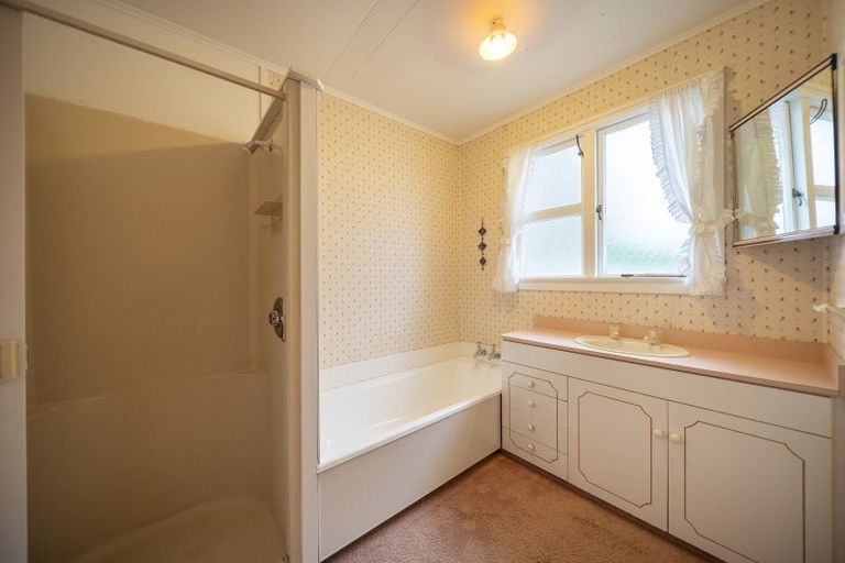 Photo of property in 16 Bligh Street, Te Anau, 9600