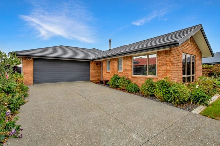 Photo of property in 10 Juliet Place, Rolleston, 7614
