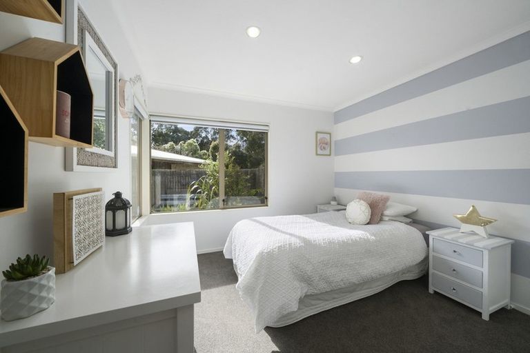 Photo of property in 218 Mazengarb Road, Paraparaumu, 5032