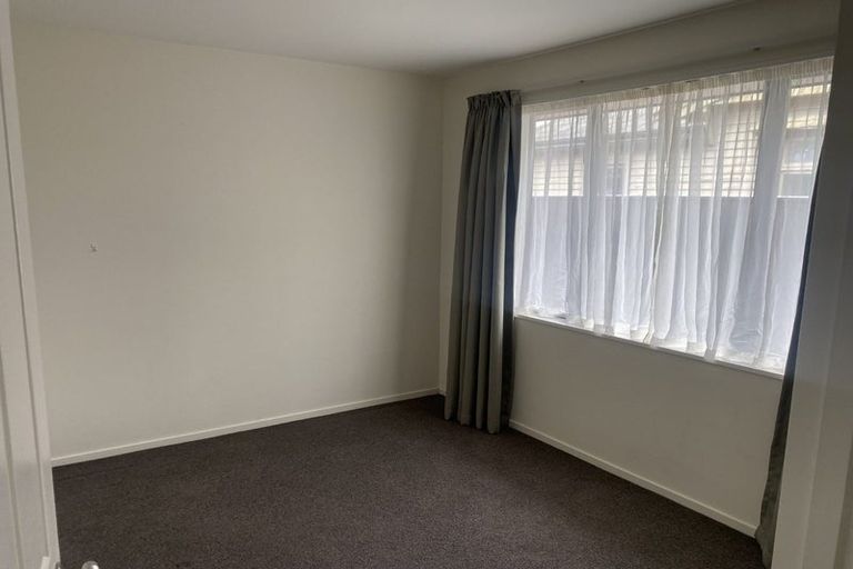 Photo of property in 77 Grafton Street, Waltham, Christchurch, 8011
