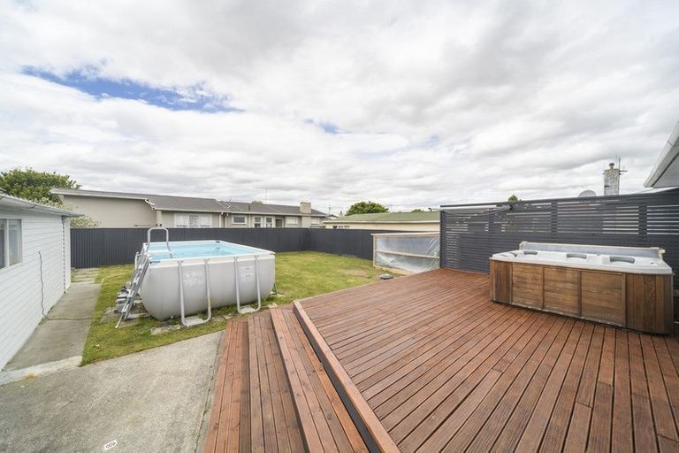 Photo of property in 23 Langley Avenue, Milson, Palmerston North, 4414
