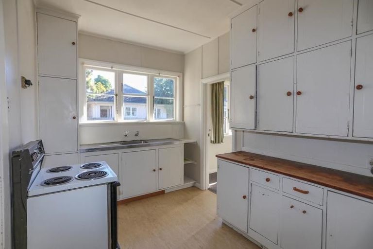 Photo of property in 2 Puna Street, Riccarton, Christchurch, 8041