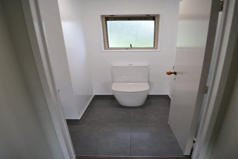 Photo of property in 74 Tarrant Road, Helensville, 0875