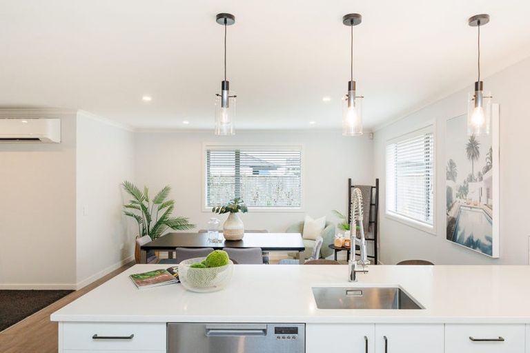 Photo of property in 30 Freedom Drive, Kelvin Grove, Palmerston North, 4414
