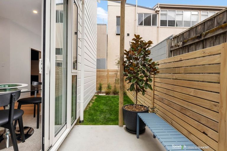 Photo of property in 14/30u Pirie Street, Mount Victoria, Wellington, 6011