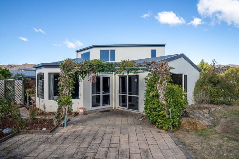 Photo of property in 35 Orchard Drive, Alexandra, 9320