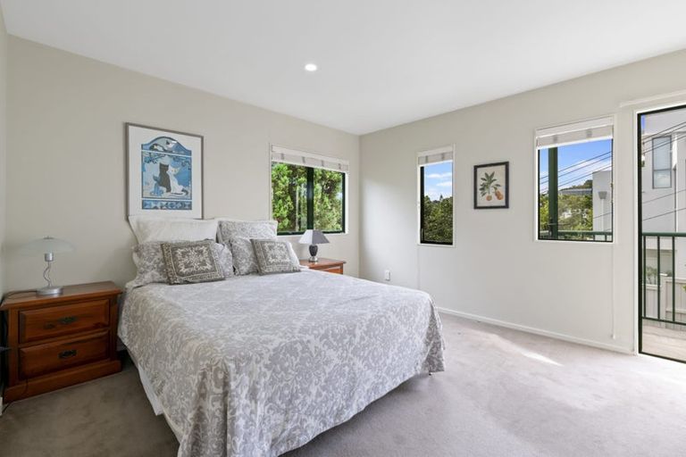 Photo of property in 2/111 Beach Road, Castor Bay, Auckland, 0620