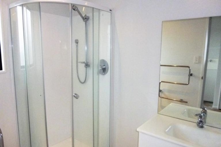 Photo of property in 68e Millers Road, Brookfield, Tauranga, 3110