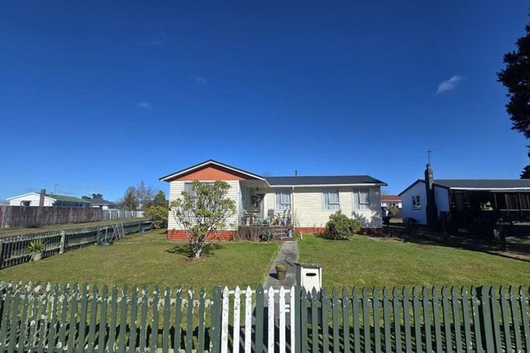 Photo of property in 165 Balmoral Drive, Tokoroa, 3420