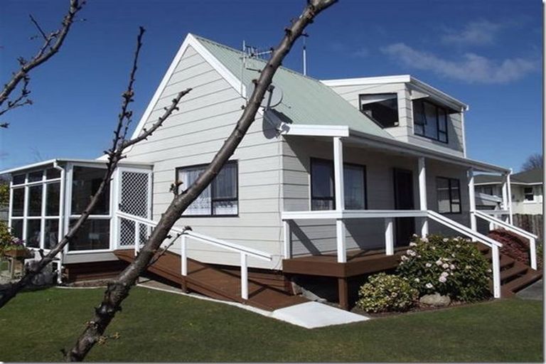 Photo of property in 182 Tamamutu Street, Taupo, 3330