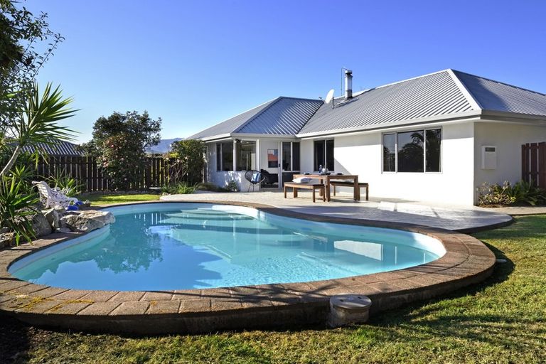 Photo of property in 13 Maple Crescent, Richmond, 7020