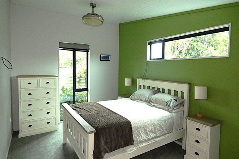 Photo of property in 1a Menzies Street, Westport, 7825