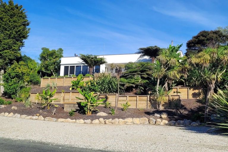 Photo of property in 6 Korepo Road, Ruby Bay, Upper Moutere, 7173