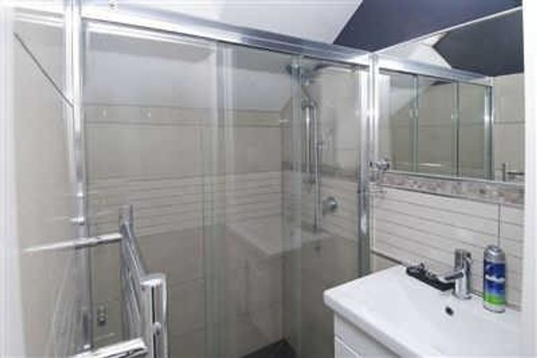 Photo of property in 30 Mayfair Street, Riccarton, Christchurch, 8011