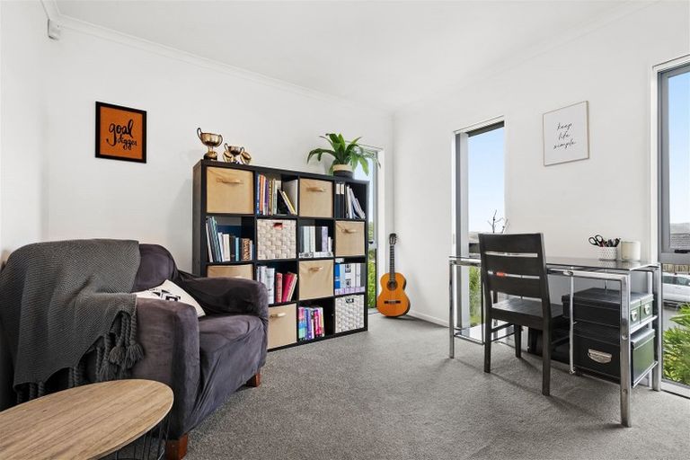 Photo of property in 11 Lili Road, Tuakau, 2121