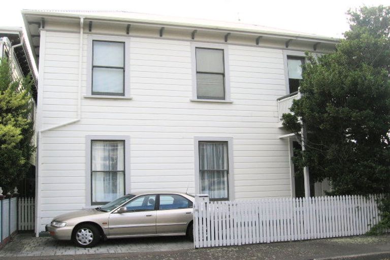 Photo of property in 3/10 Hobson Crescent, Thorndon, Wellington, 6011