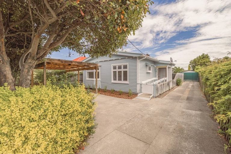 Photo of property in 92 Radley Street, Woolston, Christchurch, 8023