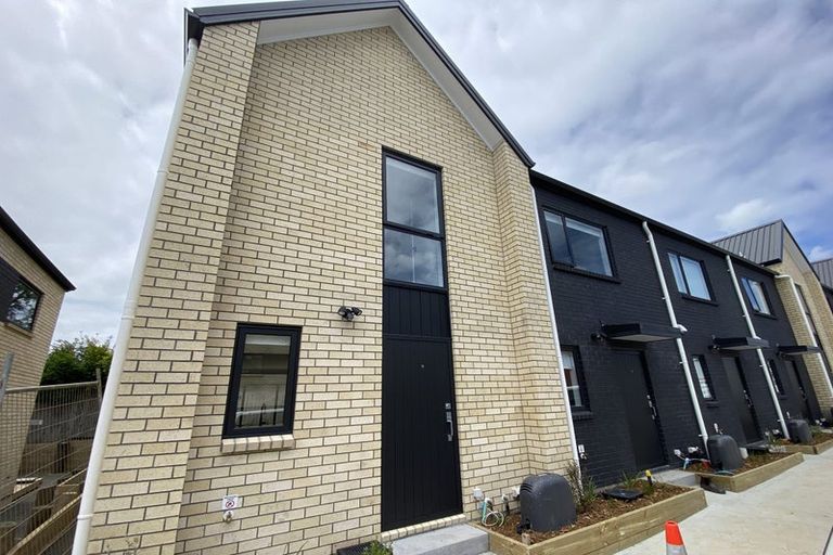 Photo of property in 9/125b Metcalfe Road, Ranui, Auckland, 0612