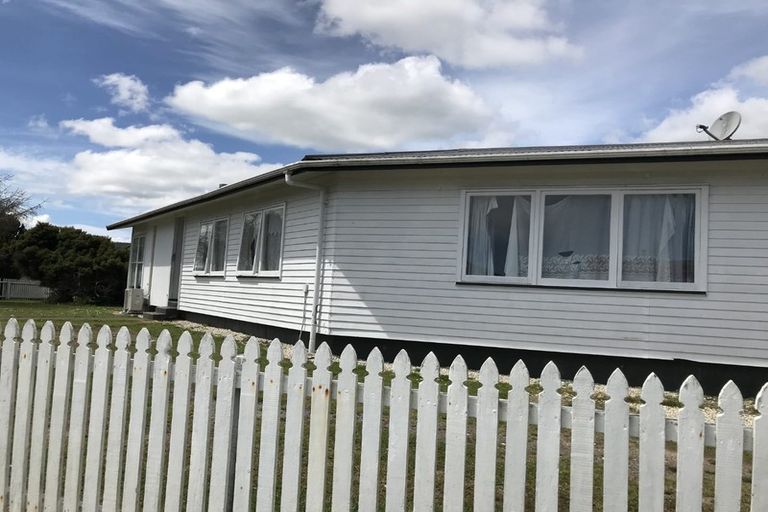 Photo of property in 44 President Avenue, Papakura, 2110