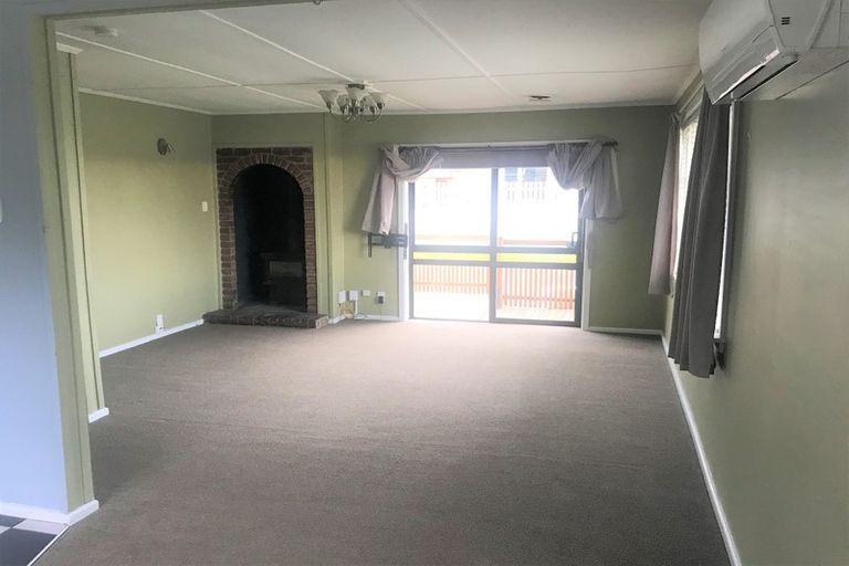 Photo of property in 61 Good Street, Rangiora, 7400