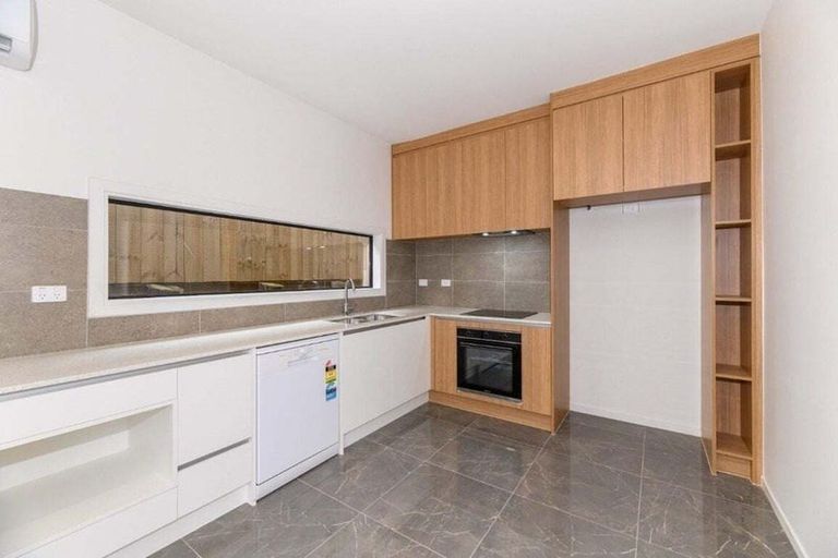 Photo of property in 4b Geordie Street, Henderson, Auckland, 0612