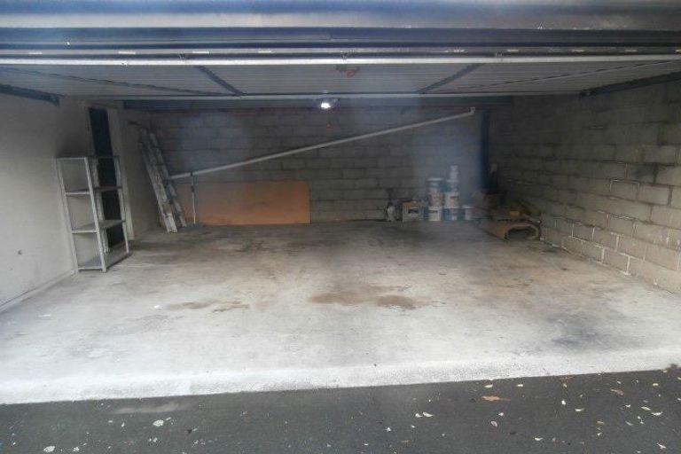 Photo of property in 2/238 Edgeware Road, Edgeware, Christchurch, 8013