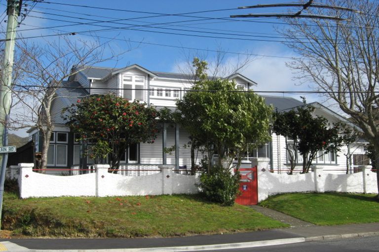 Photo of property in 1 Chamberlain Road, Karori, Wellington, 6012