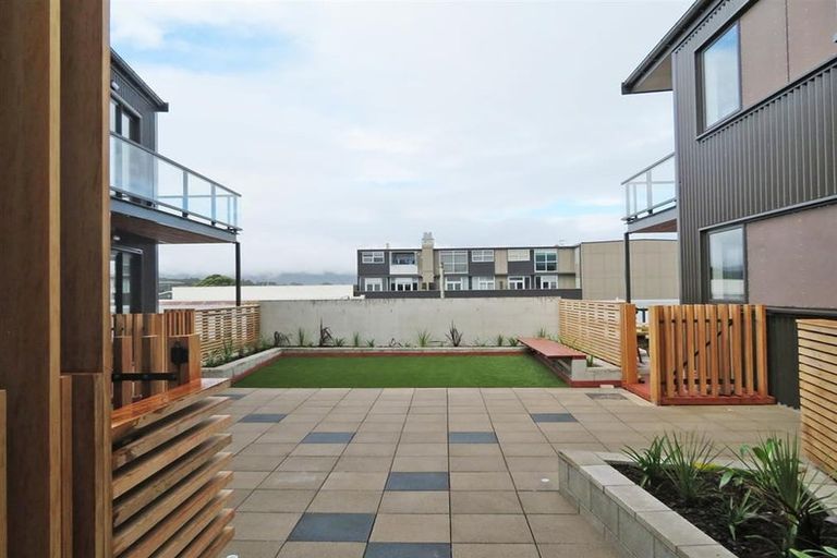 Photo of property in The Firemans Apartments, 208/321 Jackson Street, Petone, Lower Hutt, 5012