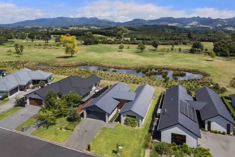 Photo of property in 32 Arran Drive, Aongatete, 3178
