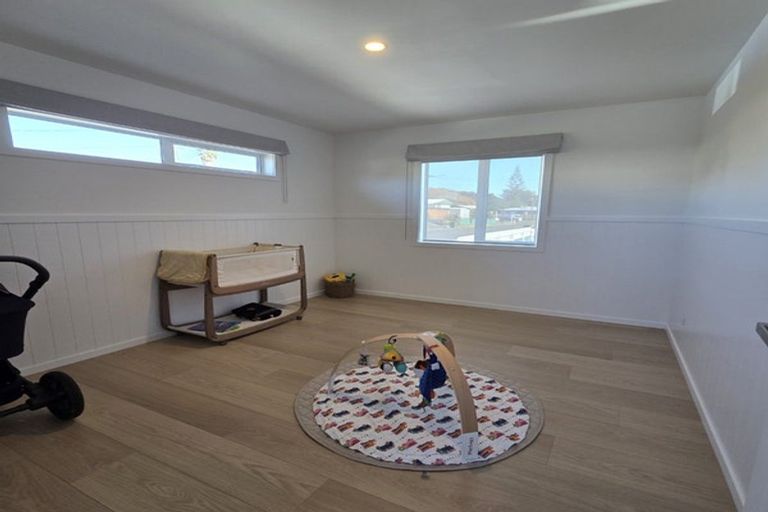 Photo of property in 9 Clyde Street, Ferndale, New Plymouth, 4310