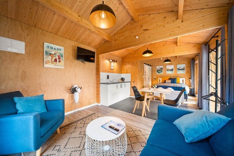 Photo of property in 460 Haringa Road, Carrington, Carterton, 5791