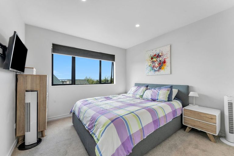 Photo of property in 7/8 Hepburn Road, Glendene, Auckland, 0602