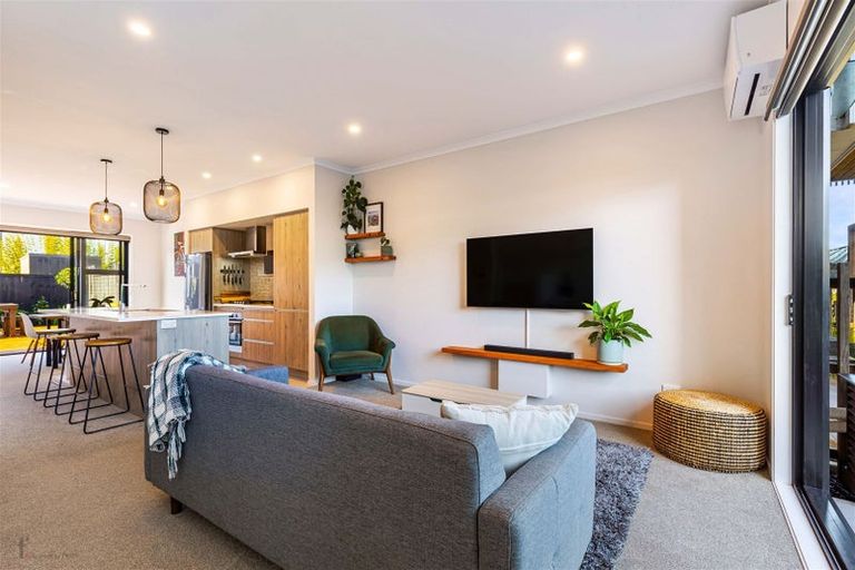 Photo of property in 21 Saltmarsh Road, Hobsonville, Auckland, 0616