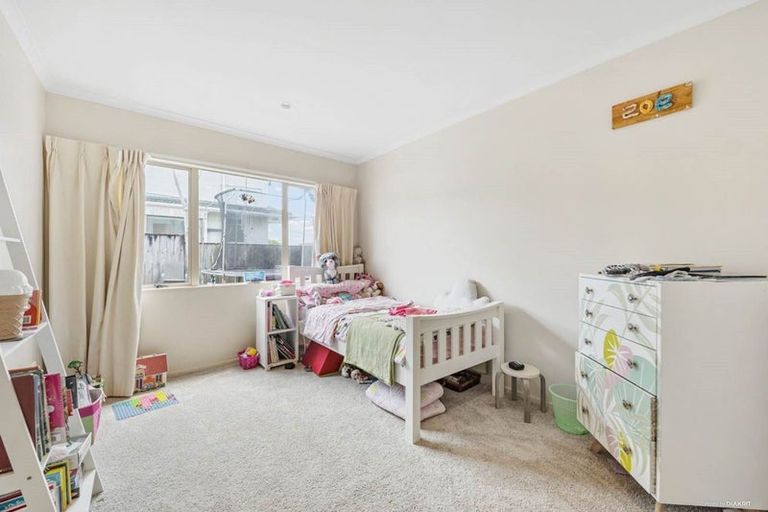 Photo of property in 2/25 Waipa Street, Birkenhead, Auckland, 0626