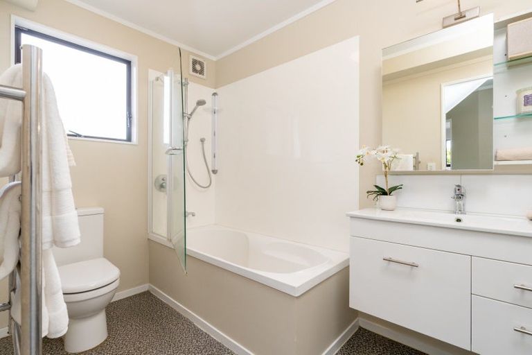 Photo of property in 65 Rangoon Street, Khandallah, Wellington, 6035