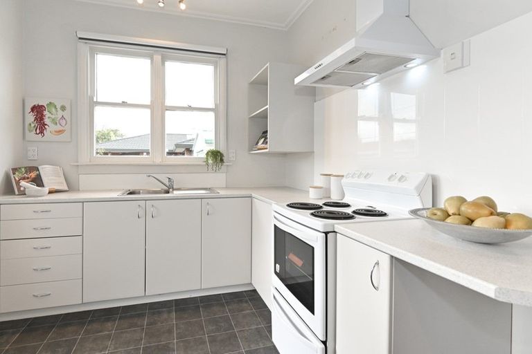 Photo of property in 703 Fitzroy Avenue, Mahora, Hastings, 4120
